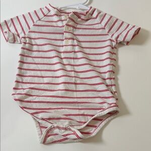 Short-Sleeve Baby Bodysuit in Red Stripe on Cream
